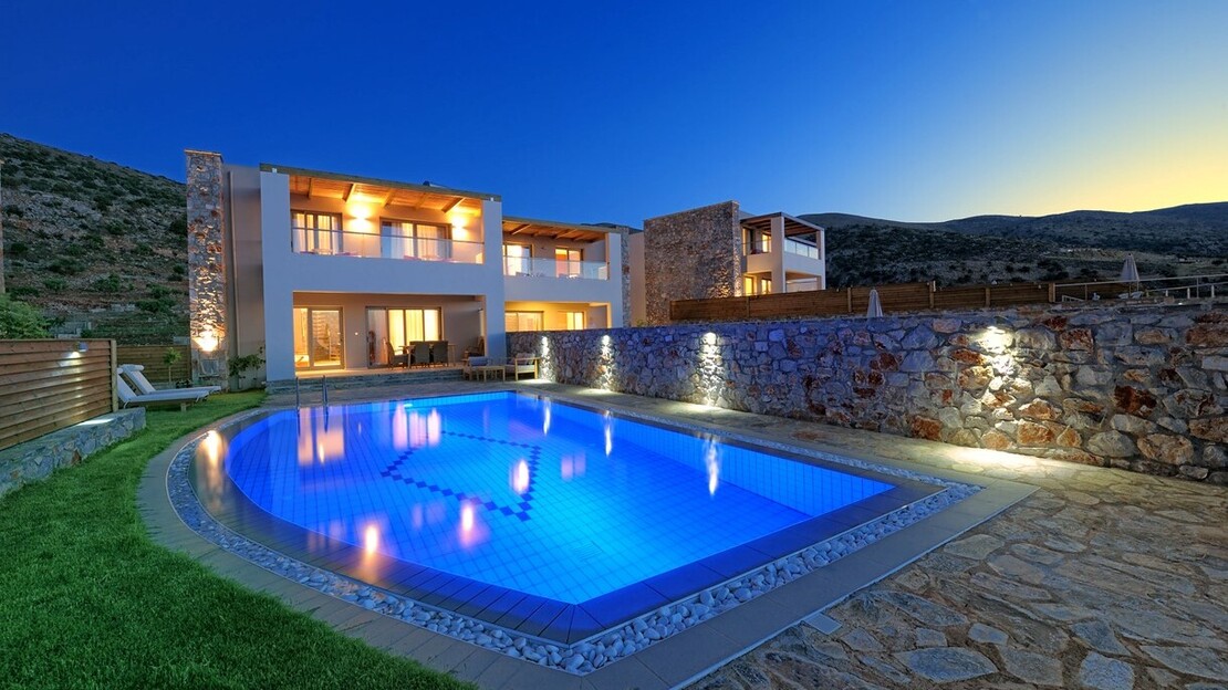 Royal Heights Resort & Spa